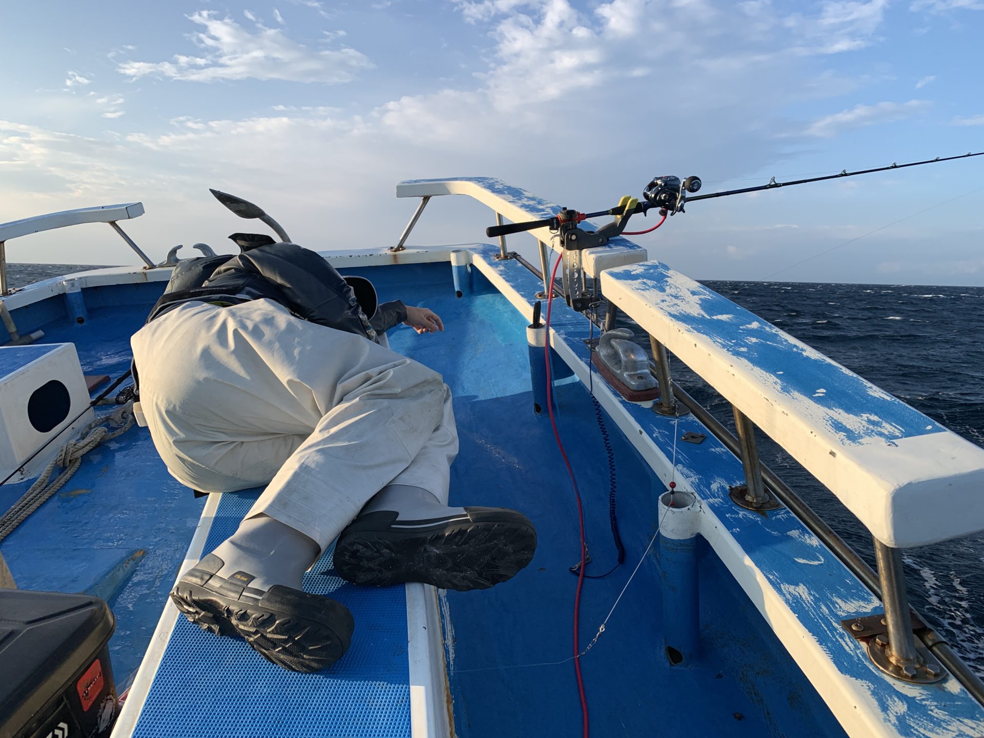 釣り納め大晦日アマダイ！大うねりの中でも感度ビンビン！   高槻慧