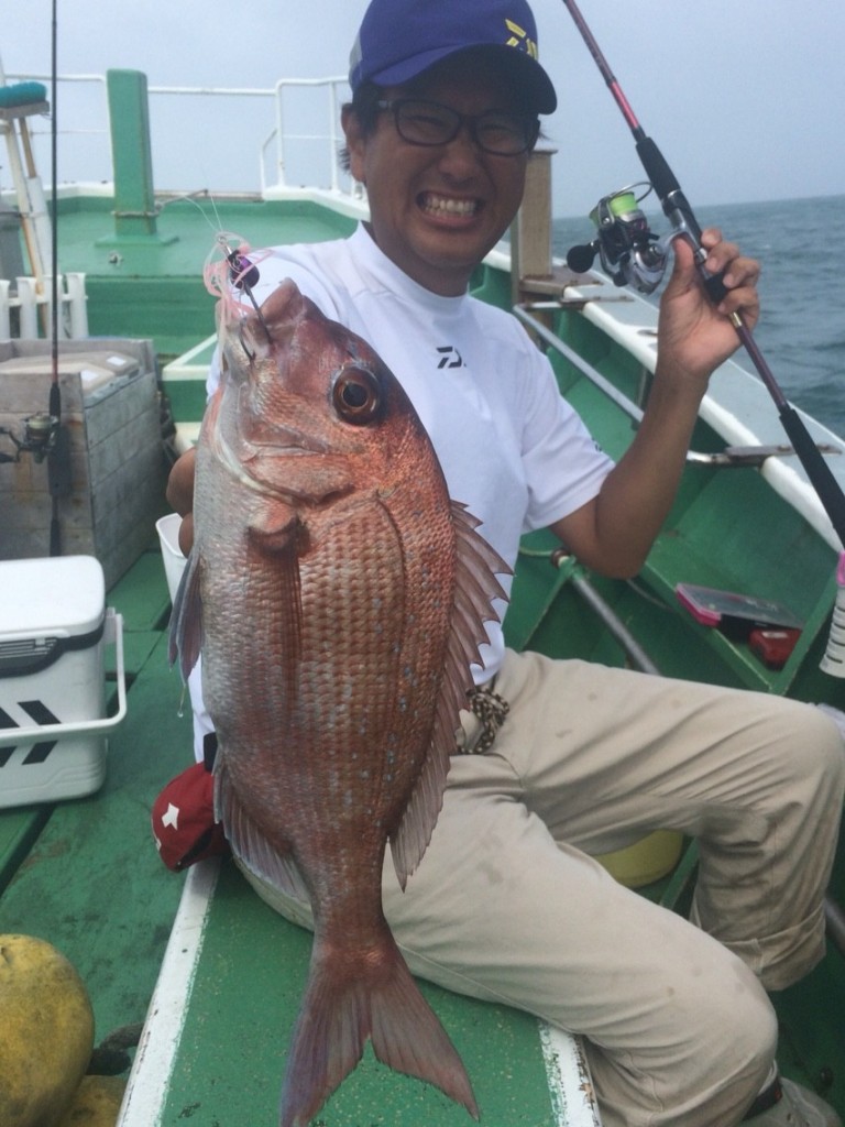 夏の浅場のテンヤ真鯛でした!が…。