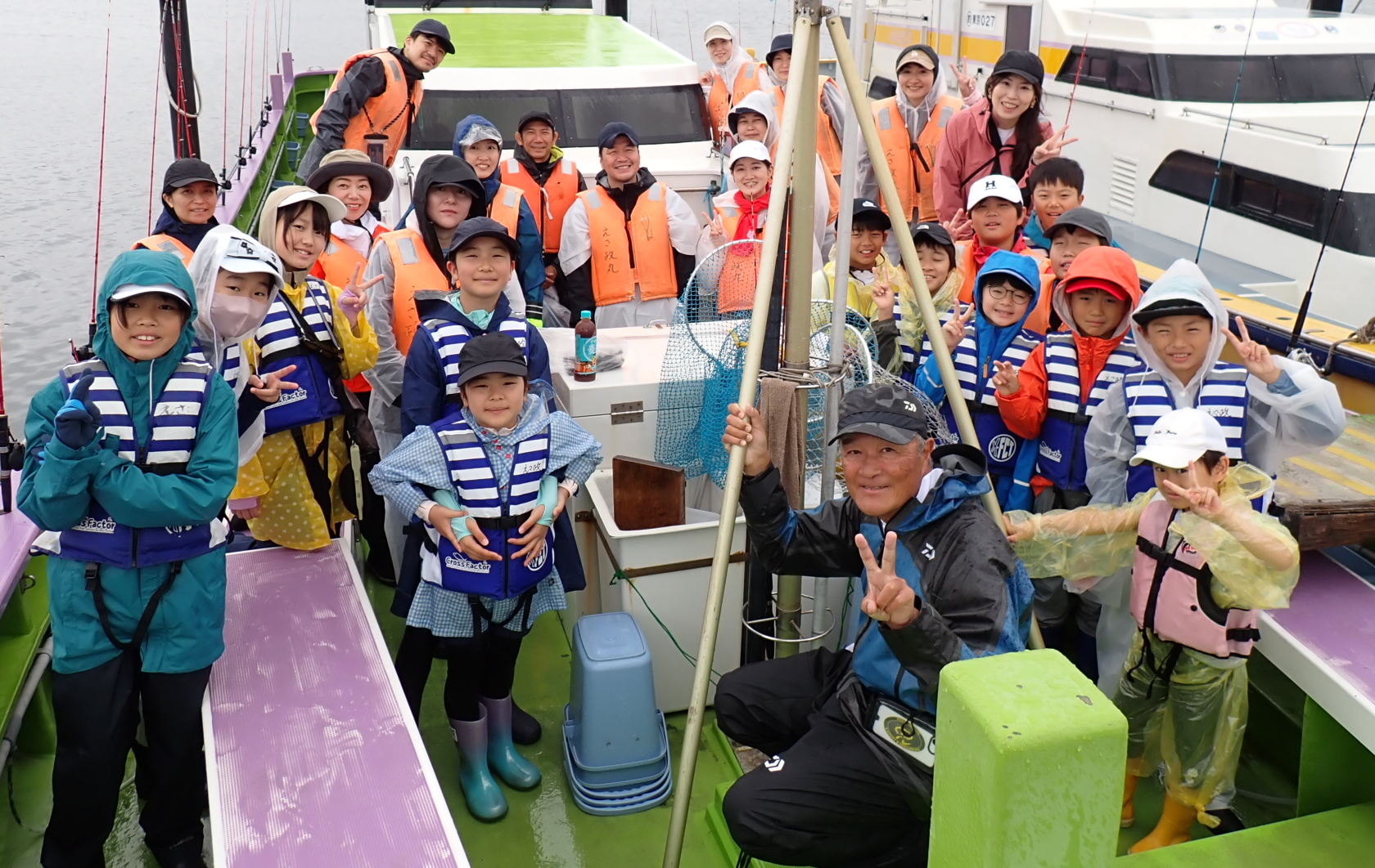 5年生のお子さん達と父母の方々でのプライベート釣り教室 | 林良一
