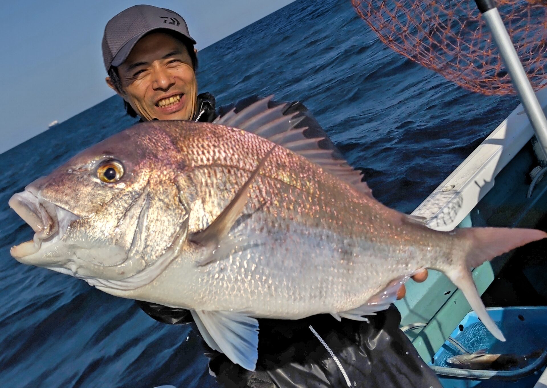 直江津沖コマセマダイ釣り | 石塚広行